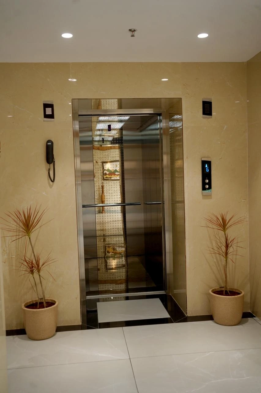 Elevator